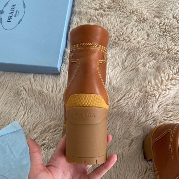 Prada Leather lace up boots - Picture 4 of 6
